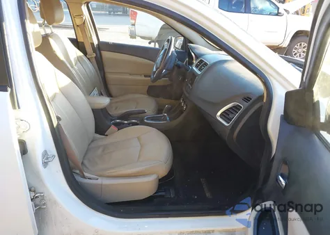 2014 Dodge Avenger Sxt из США, поврежденный, VIN 1C3CDZCG2EN147370